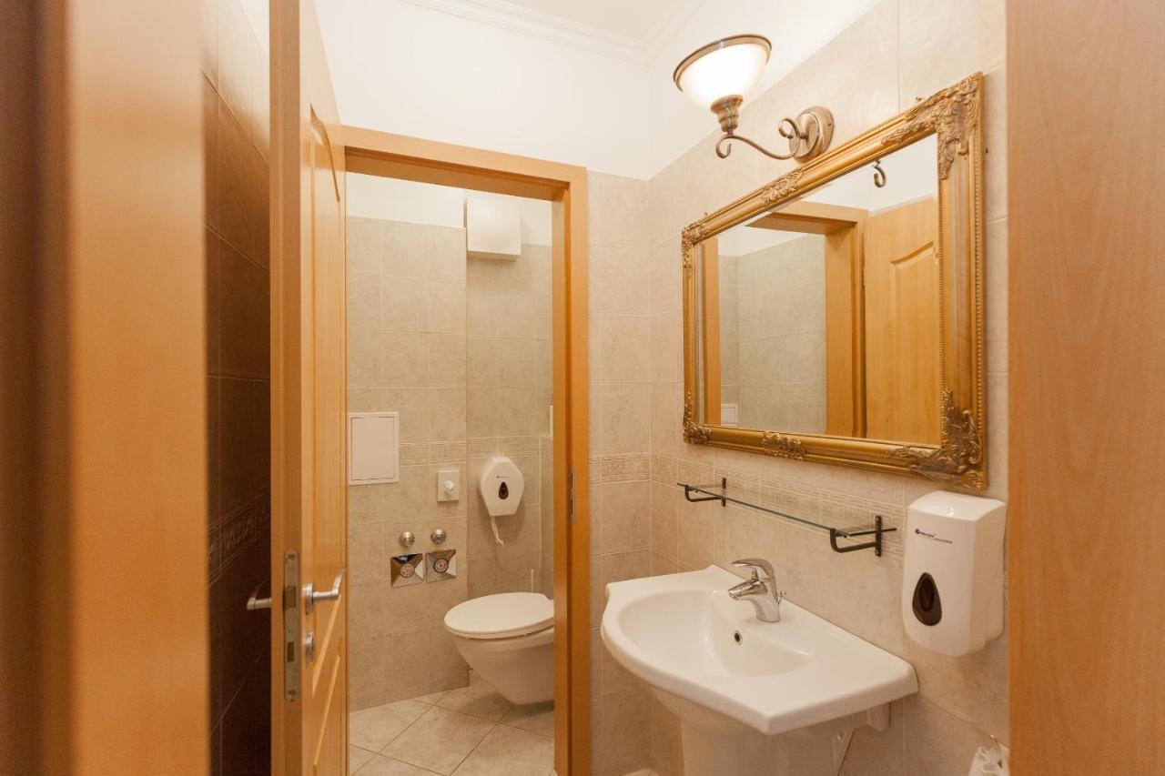 Gde Hollo Apartments بودابست المظهر الخارجي الصورة